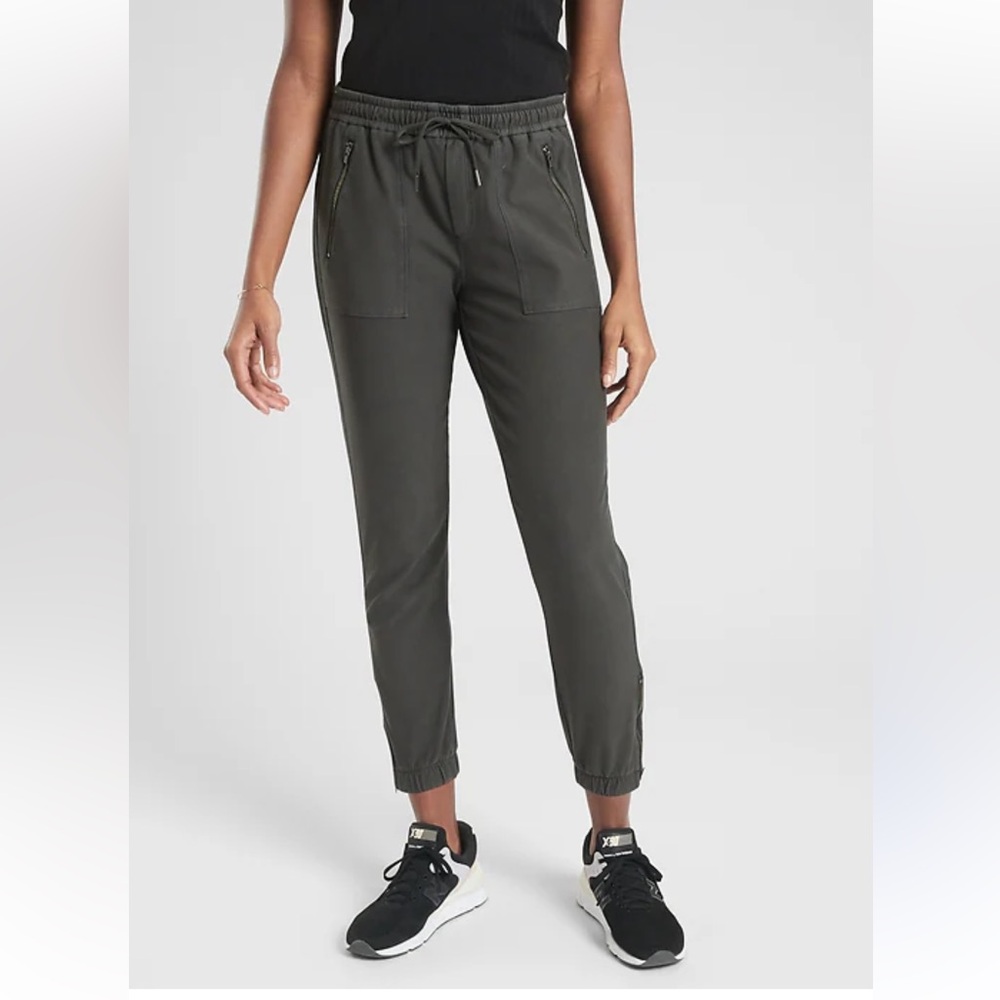 Athleta Farallon Joggers